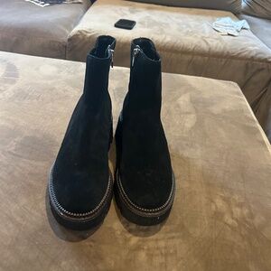 Dolce Vita Emmet H20 Onyx Suede Boots. Women's size 8.5